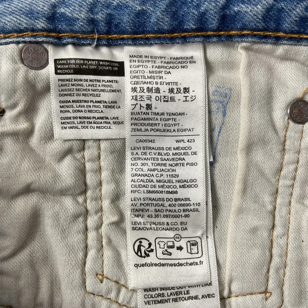 Levis 501 Jeans Mens 36x30 Blue Original Button Fly Medium Wash Denim Grunge New